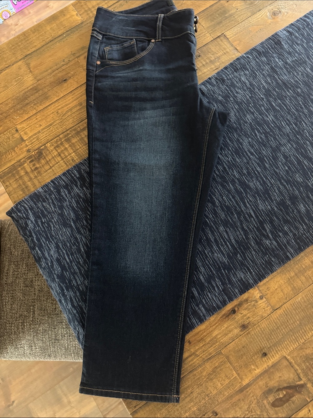 1822 Denim Dark Indigo Cropped Ankle Jeans